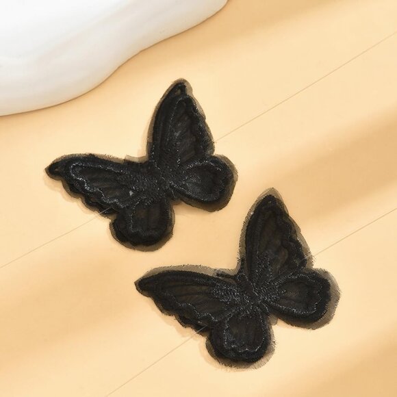 Delicate White Lace Adjustable Butterfly Choker - Unique Jewelry for Women - Picture 5 of 7